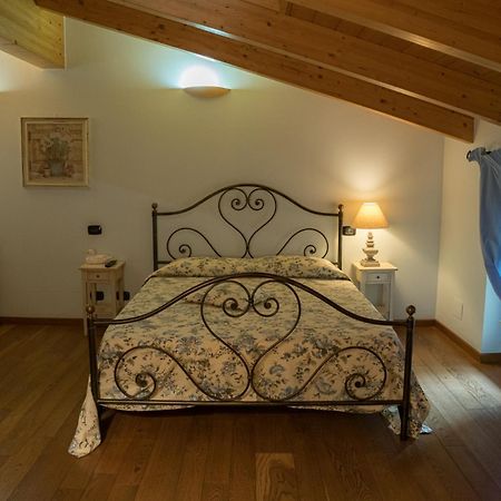 Agriturismo Corte Morandini Valeggio sul Mincio Exterior foto
