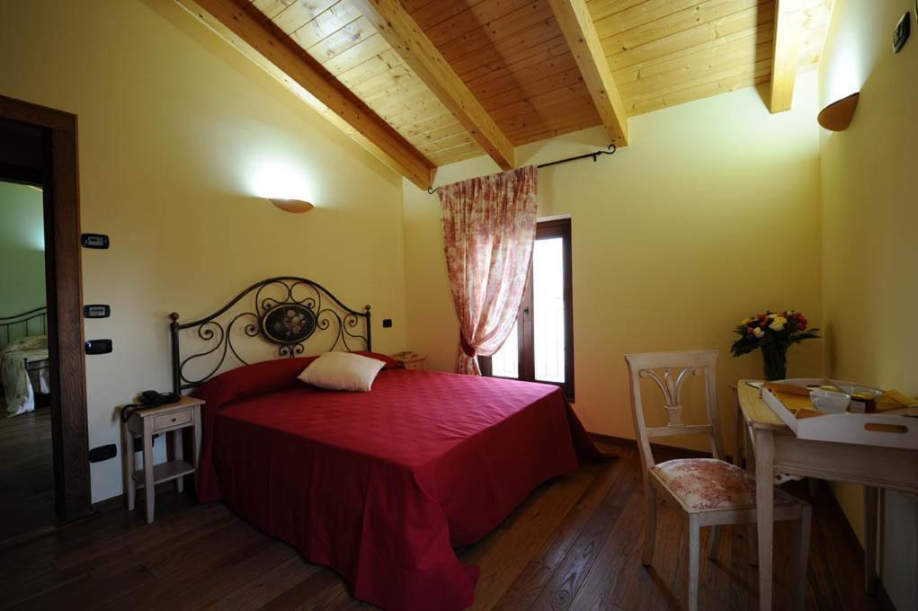 Agriturismo Corte Morandini Valeggio sul Mincio Zimmer foto